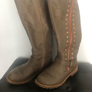 Journee Collection Tilt riding boot size 9